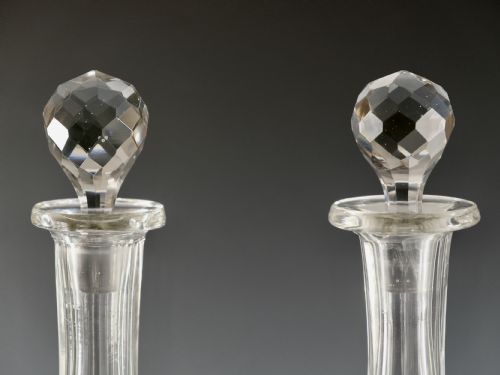 ANTIQUE GLASS PAIR OF MAGNUM DECANTERS ENGLISH C1880 - ADDITIONAL PHOTO 7
