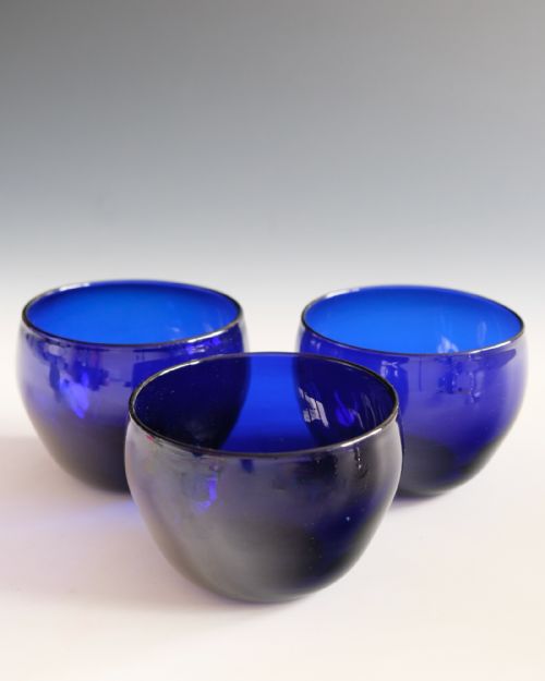 ANTIQUE GLASS THREE BLUE FINGER BOWL ENGLISH C1830 - ADDITIONAL PHOTO 3
