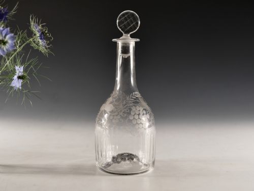 ANTIQUE GLASS DECANTER IRISH C1800 - ADDITIONAL PHOTO 2