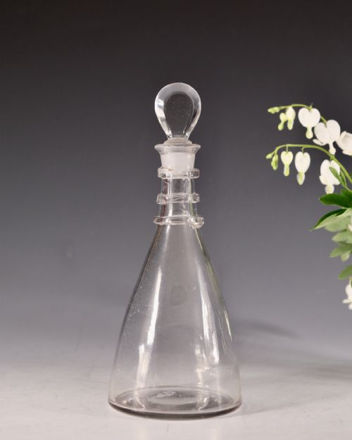 ANTIQUE GLASS SMALL TAPER DECANTER ENGLISH C1810 - ADDITIONAL PHOTO 1