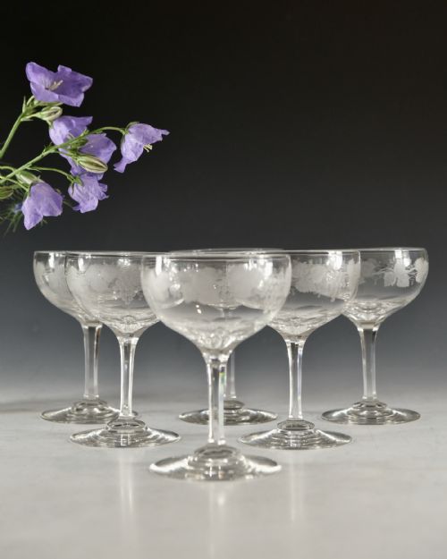 ANTIQUE GLASS SET OF SIX CHAMPAGNE GLASSES ENGLISH C1880 - ADDITIONAL PHOTO 1
