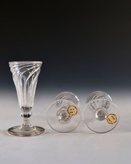 ANTIQUE GLASS THREE WRYTHEN ALE GLASSES ENGLISH C1800 - ADDITIONAL PHOTO 6