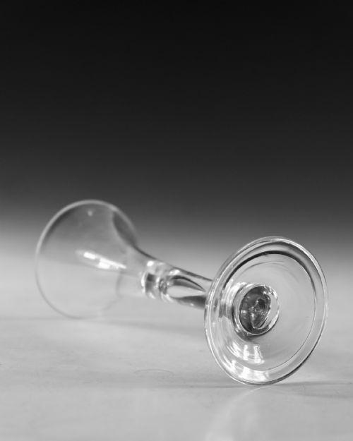 ANTIQUE GLASS PLAIN STEM WINE GLASS ENGISH C1760 - ADDITIONAL PHOTO 2