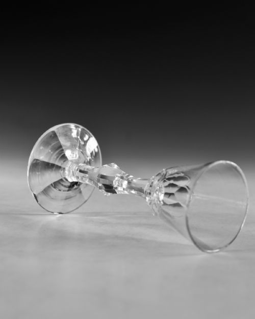 ANTIQUE GLASS FACET STEM WINE GLASS ENGLISH C1770 - ADDITIONAL PHOTO 6