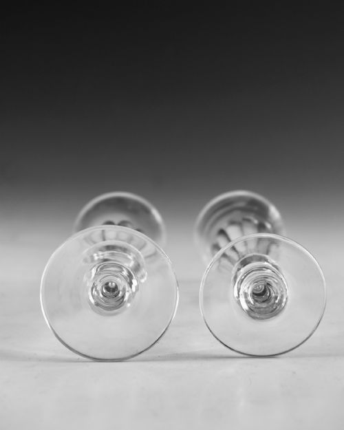 ANTIQUE GLASS NEAR PAIR OF CHAMPAGNE FLUTES ENGLISH C1830 - ADDITIONAL PHOTO 6