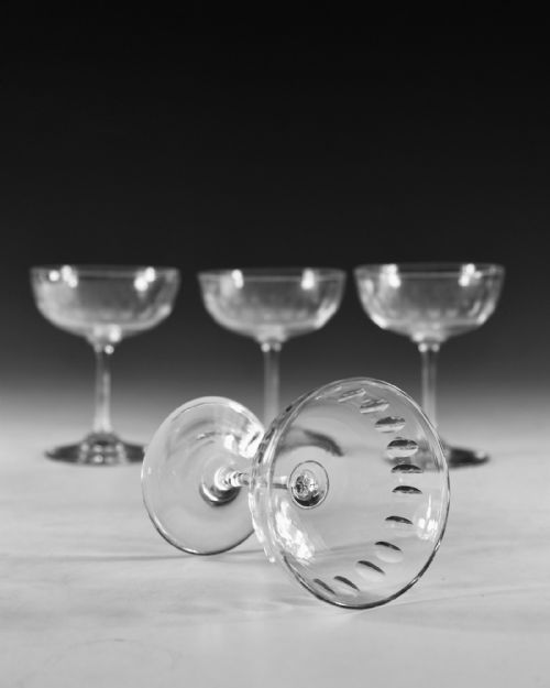 ANTIQUE GLASS SET OF SIX CHAMPAGNE GLASSES ENGLISH C18901900 - ADDITIONAL PHOTO 5