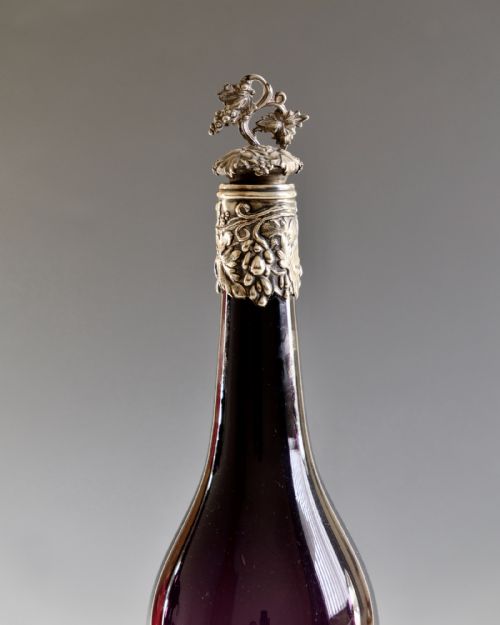 ANTIQUE GLASS AMETHYST SERVING BOTTLE ENGLISH C1830 - ADDITIONAL PHOTO 2