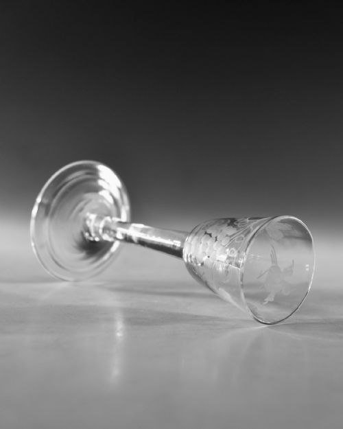 ANTIQUE GLASS PLAIN STEM WINE GLASS ENGLISH C1760 - ADDITIONAL PHOTO 7
