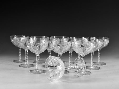 ANTIQUE GLASS SET OF 13 FINE QUALITY CHAMPAGNE GLASSES ENGLISH C1880 - ADDITIONAL PHOTO 4