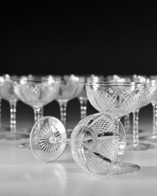 ANTIQUE GLASS SET OF 13 FINE QUALITY CHAMPAGNE GLASSES ENGLISH C1880 - ADDITIONAL PHOTO 9