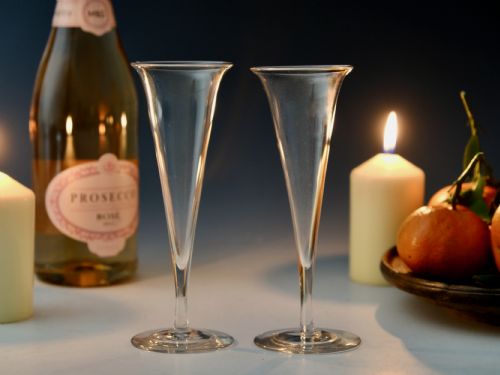 ANTIQUE GLASS PAIR OF CHAMPAGNE FLUTES ENGLISH C1820 - ADDITIONAL PHOTO 2
