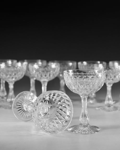 ANTIQUE GLASS SET OF 11 CHAMPAGNE GLASSES ENGLISH C1890 - ADDITIONAL PHOTO 7
