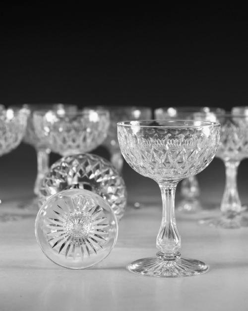 ANTIQUE GLASS SET OF 11 CHAMPAGNE GLASSES ENGLISH C1890 - ADDITIONAL PHOTO 9