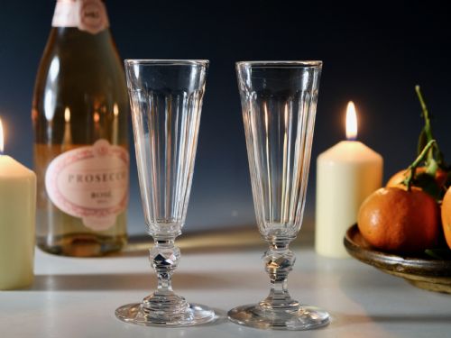 ANTIQUE GLASS PAIR OF FLUTES ENGLISH C1830 - ADDITIONAL PHOTO 1