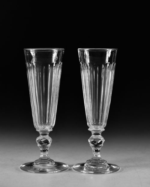 ANTIQUE GLASS PAIR OF FLUTES ENGLISH C1830 - ADDITIONAL PHOTO 3