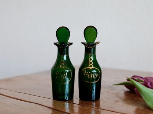 antique glass cruet bottles pair english c1820antique glass cruet bottles pair english c1820 - CATEGORY: ANTIQUE GLASS - DATED GEORGIAN