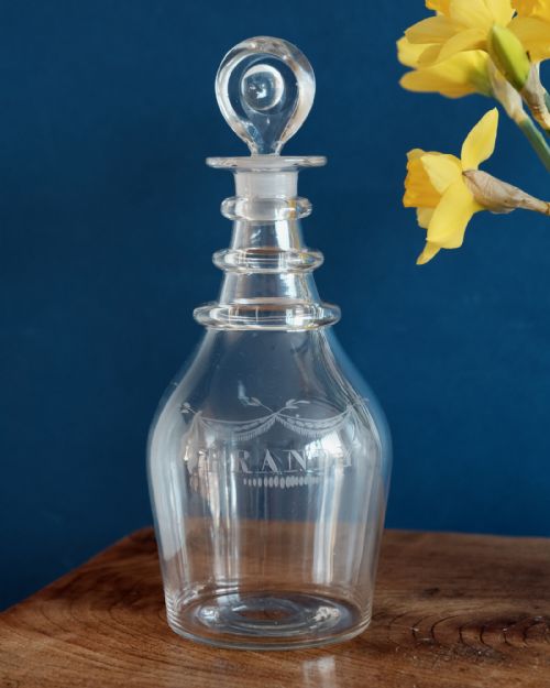 ANTIQUE GLASS DECANTER BRANDY ENGLISH C1820 - ADDITIONAL PHOTO 1