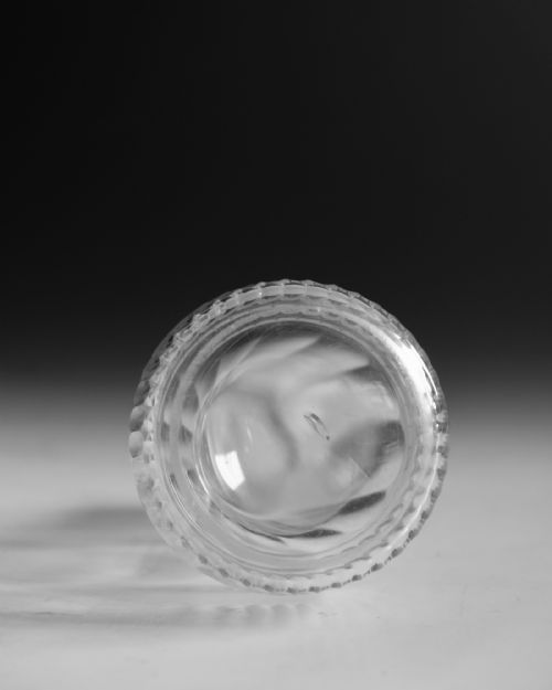 ANTIQUE GLASS DECANTER HALF SIZE ENGLISH C1810 - ADDITIONAL PHOTO 6