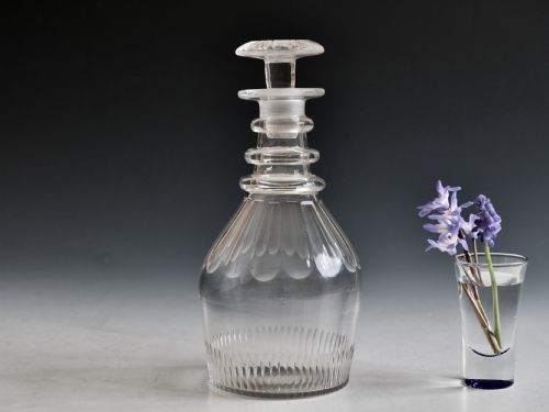 ANTIQUE GLASS DECANTER ENGLISH C1830 - ADDITIONAL PHOTO 1
