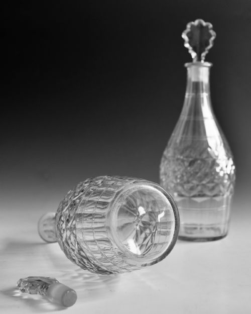 ANTIQUE GLASS DECANTERS PAIR ENGLISH C1770 - ADDITIONAL PHOTO 6