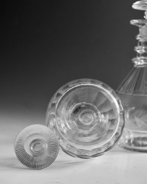 ANTIQUE GLASS DECANTERS PAIR ENGLISH C1835 - ADDITIONAL PHOTO 8