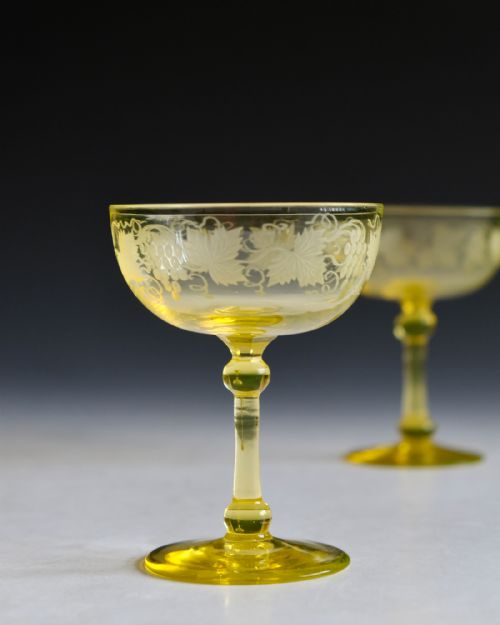ANTIQUE GLASS CHAMPAGNE GLASSES PAIR ENGLISH C1870 - ADDITIONAL PHOTO 2