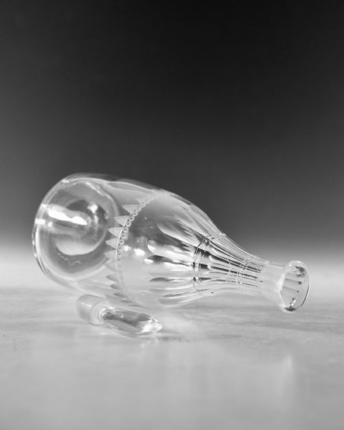 ANTIQUE GLASS TAPER DECANTER ENGLISH C1810 - ADDITIONAL PHOTO 3