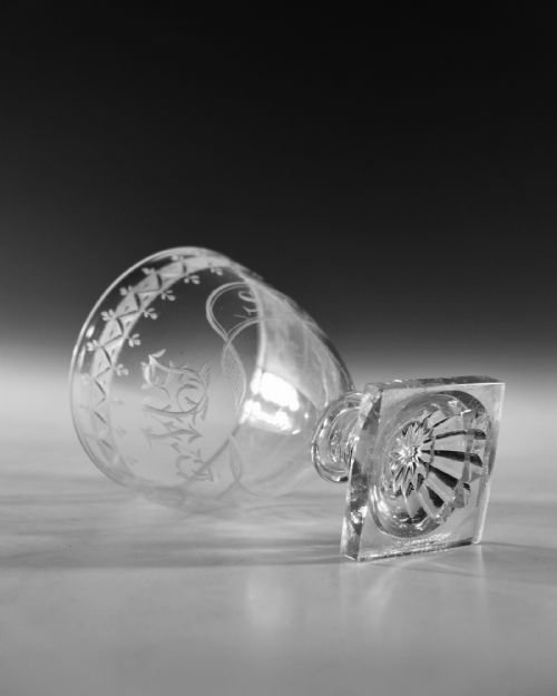 ANTIQUE GLASS RUMMER ENGRAVED SACRED TO LOVE ENGLISH C1800 - ADDITIONAL PHOTO 5