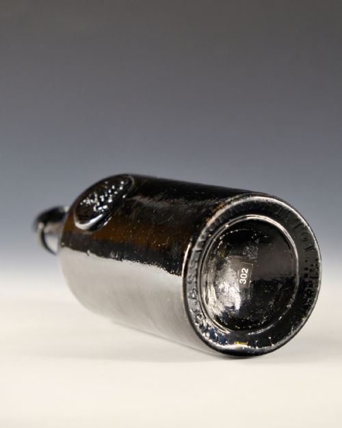 ANTIQUE GLASS SEALED WINE BOTTLE ENGLISH C1820 - ADDITIONAL PHOTO 3