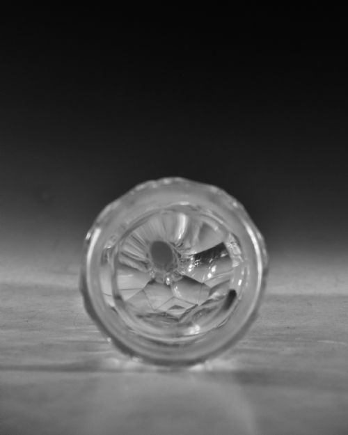 ANTIQUE GLASS DECANTER FACET CUT ENGLISH C1770 - ADDITIONAL PHOTO 6