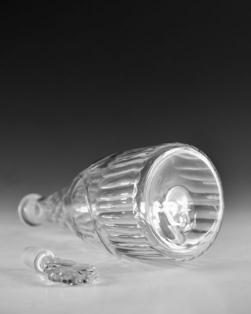 ANTIQUE GLASS DECANTER ENGLISH C1780 - ADDITIONAL PHOTO 3