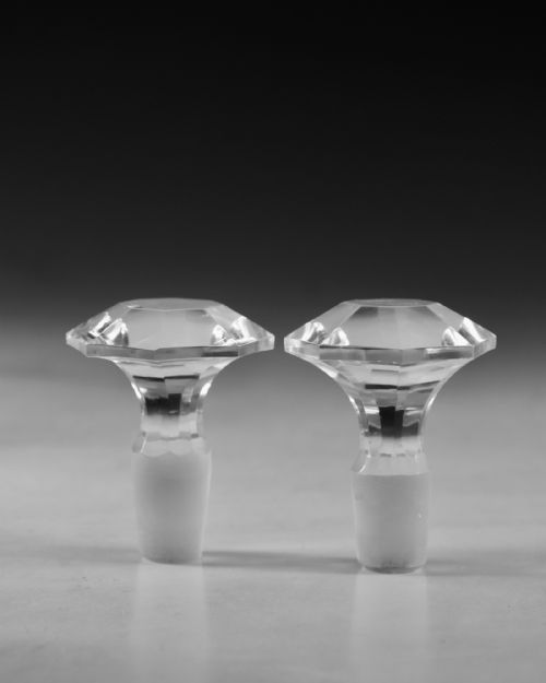 ANTIQUE GLASS DECANTERS PAIR ENGLISH C1840 - ADDITIONAL PHOTO 8