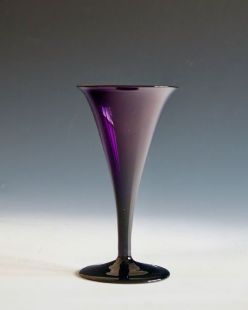 ANTIQUE GLASS WINE GLASS AMETHYST ENGLISH C1820 - ADDITIONAL PHOTO 1