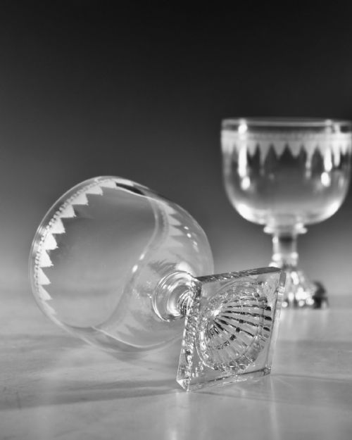ANTIQUE GLASS PAIR OF RUMMERS ENGLISH C1810 - ADDITIONAL PHOTO 4