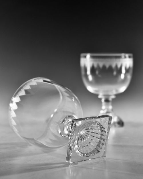 ANTIQUE GLASS PAIR OF RUMMERS ENGLISH C1810 - ADDITIONAL PHOTO 4