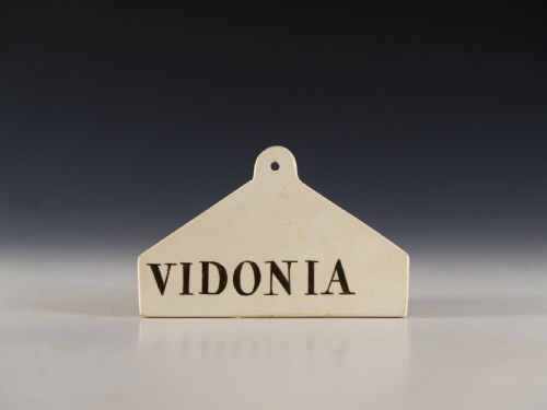 bin label vidonia english early 19th century - CATEGORY: ANTIQUE CERAMICS - DATED 19TH CENTURY