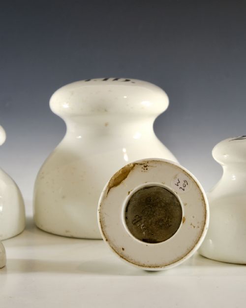 PORCELAIN WEIGHTS 7LB 4LB 2LB 1LB AND 4 OZ - ADDITIONAL PHOTO 1