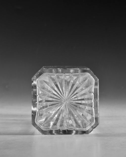 ANTIQUE GLASS BUSHMILLS WHISKEY DECANTER C1890 - ADDITIONAL PHOTO 5