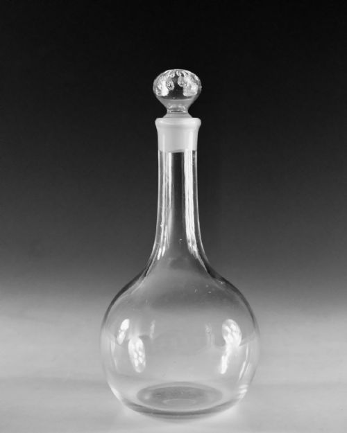 ANTIQUE GLASS SHAFT AND GLOBE DECANTER ENGLISH C1750 - ADDITIONAL PHOTO 1