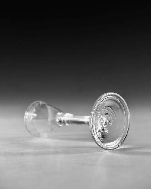 ANTIQUE GLASS WINE GLASS PLAIN STEM ENGLISH C1760 - ADDITIONAL PHOTO 2