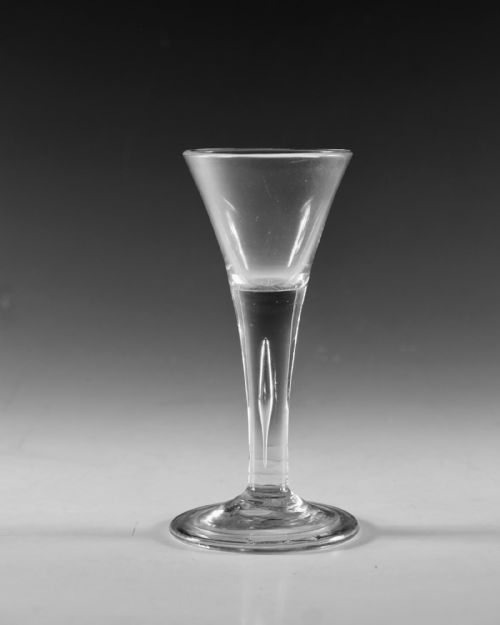 ANTIQUE GLASS PLAIN STEM WINE GLASS ENGLISH C1750 - ADDITIONAL PHOTO 1