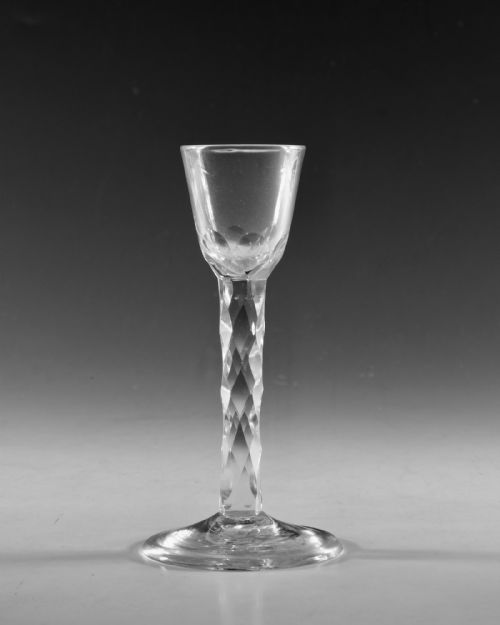 ANTIQUE GLASS CORDIAL GLASS WITH FACET STEM ENGLISH C1775 - ADDITIONAL PHOTO 2