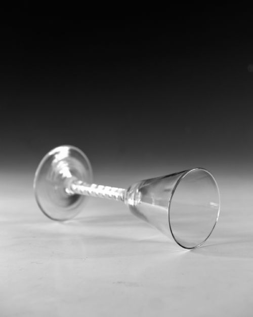 ANTIQUE GLASS AIR TWIST WINE GLASS ENGLISH C1755 - ADDITIONAL PHOTO 3