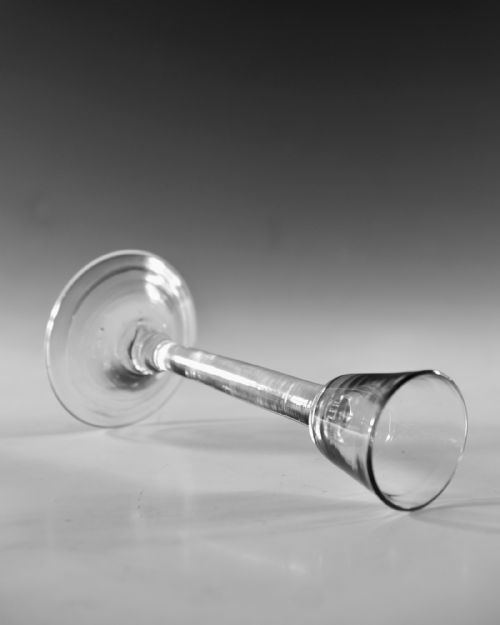 ANTIQUE GLASS CORDIAL GLASS ENGLISH C1740 - ADDITIONAL PHOTO 3
