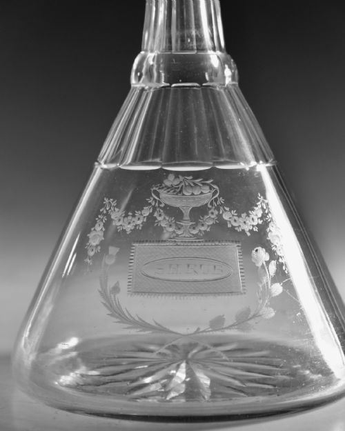 ANTIQUE GLASS SHIP'S DECANTER ENGLISH C1810 - ADDITIONAL PHOTO 3