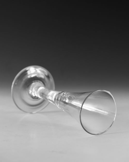 ANTIQUE GLASS PAIN STEM ALE FLUTE ENGLISH C1760 - ADDITIONAL PHOTO 4