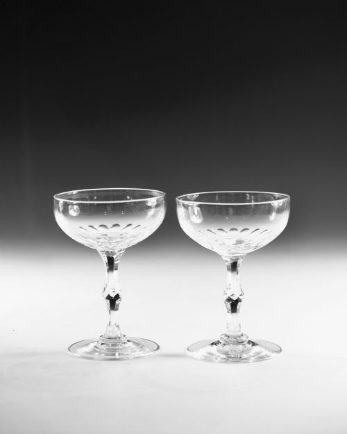 ANTIQUE GLASS CHAMPAGNE GLASSES EIGHT ENGLISH C1880 - ADDITIONAL PHOTO 3