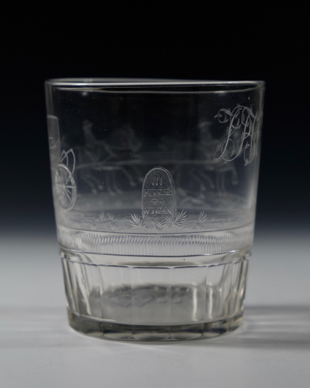 Large engraved coaching tumbler English C1820 View V