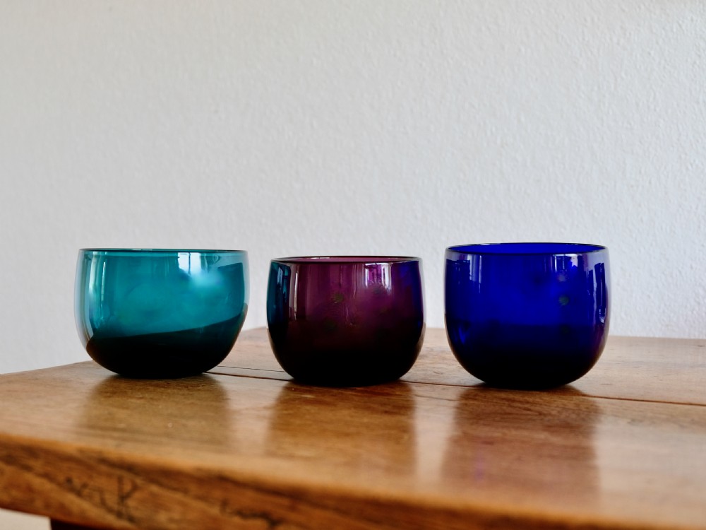 Antique glass three finger bowls, green, blue & amethyst English c1830