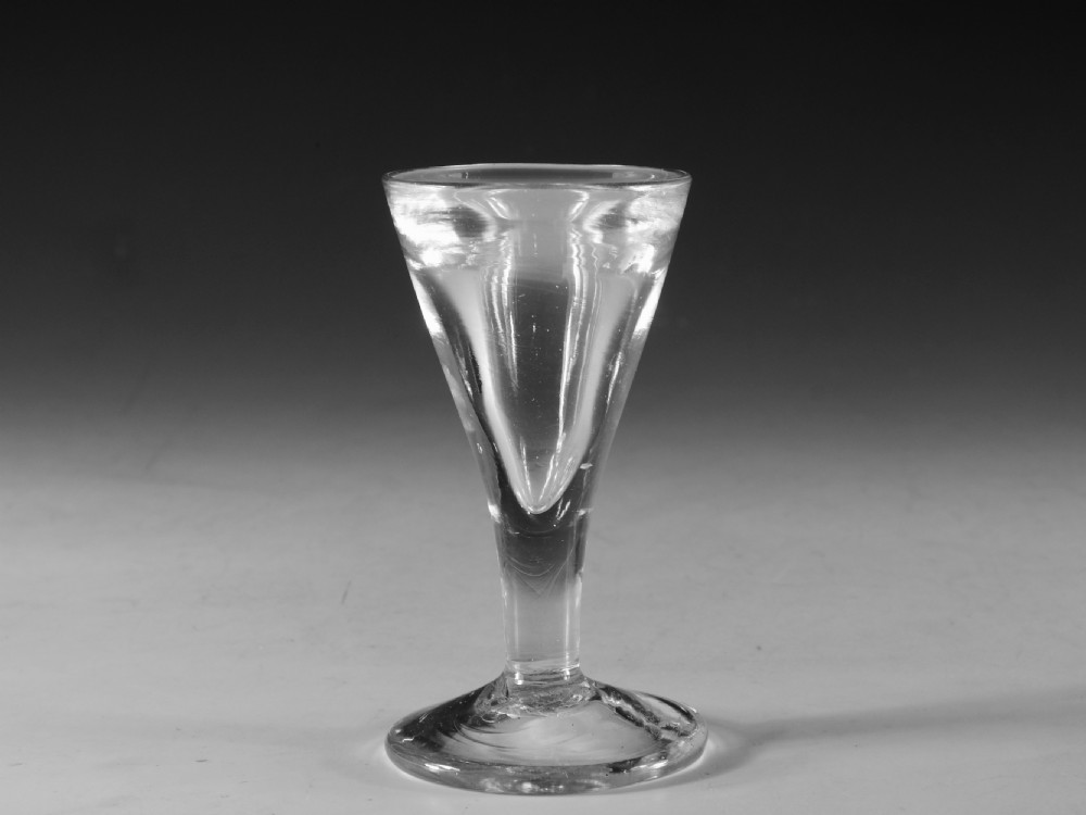 




Antique glass deceptive dram glass English c1790